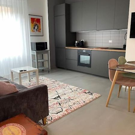 Gioia Pura Apart Mailand Exterior foto